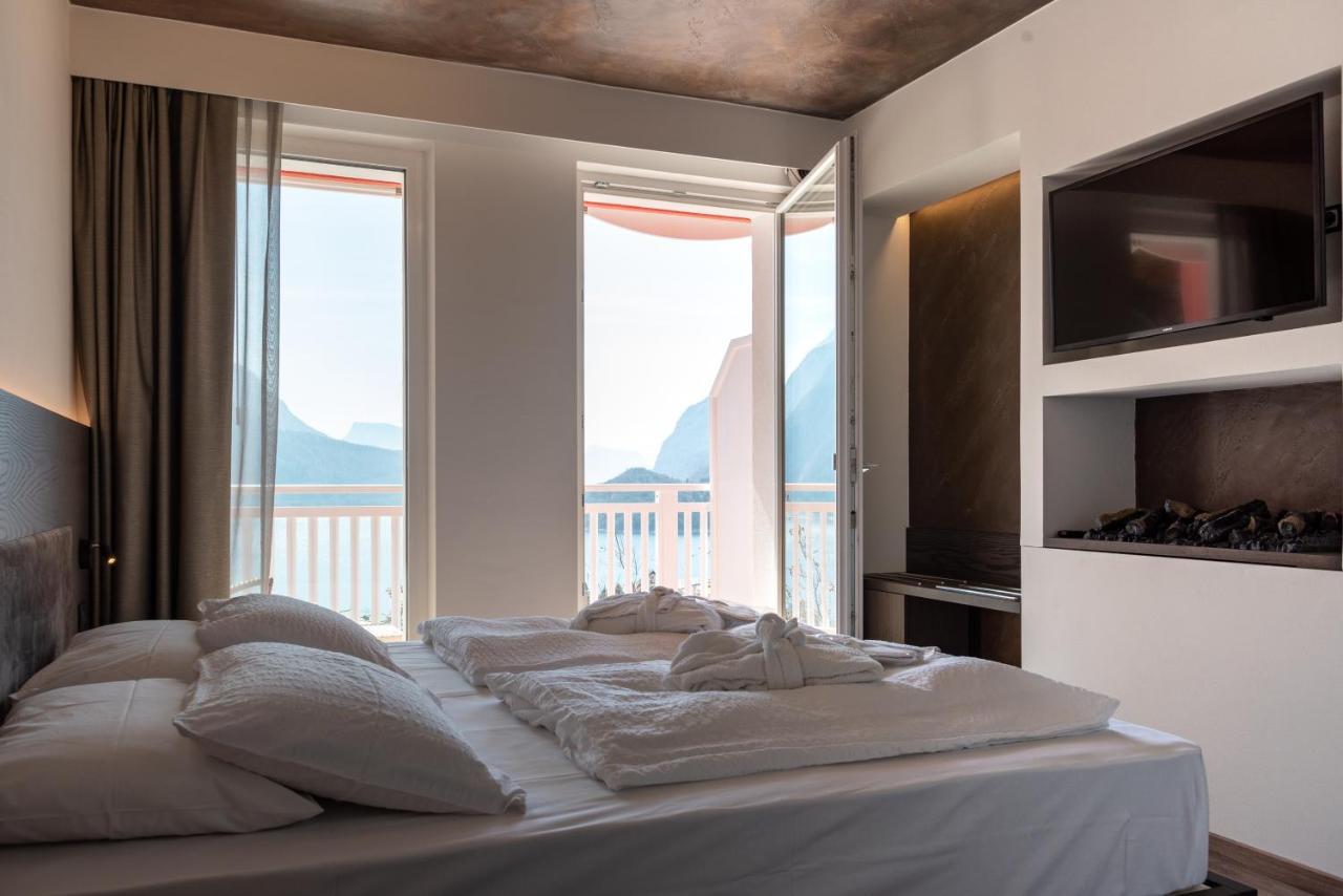 Hotel Londra Slow Living Molveno Dış mekan fotoğraf