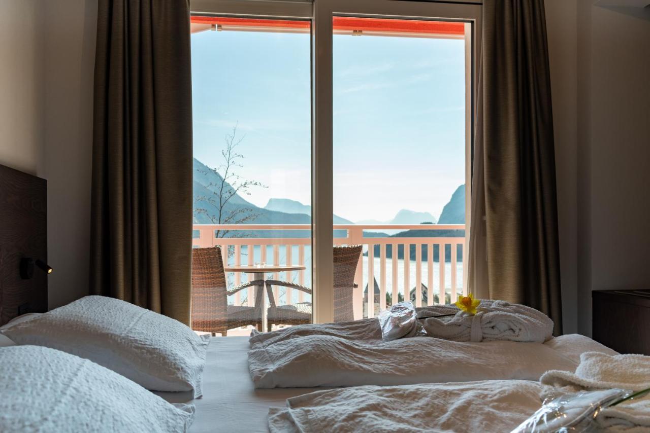 Hotel Londra Slow Living Molveno Dış mekan fotoğraf