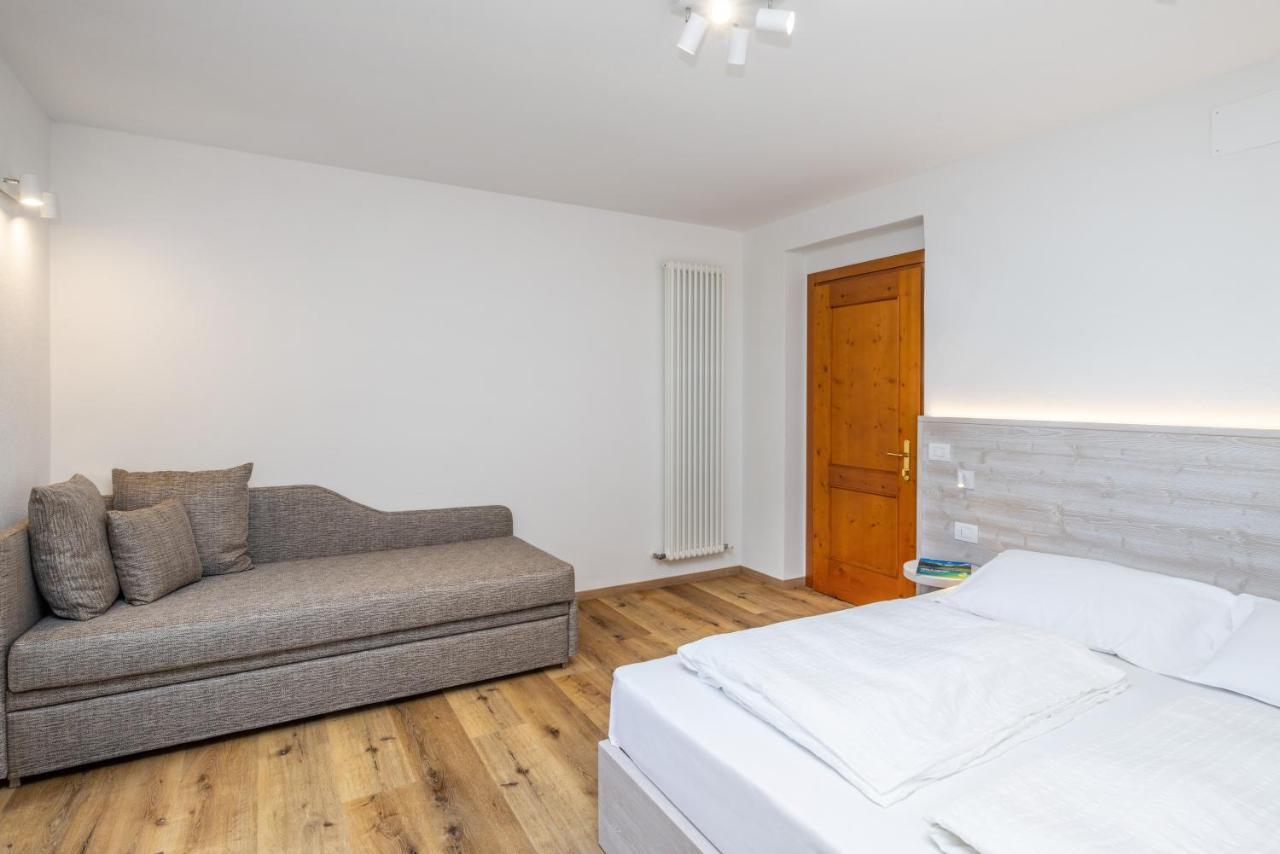 Hotel Londra Slow Living Molveno Dış mekan fotoğraf