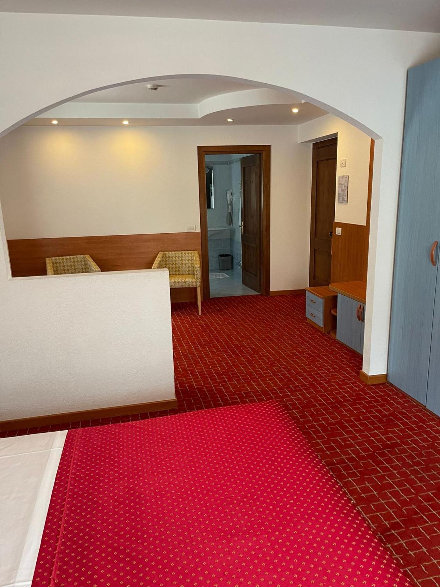 Hotel Londra Slow Living Molveno Dış mekan fotoğraf