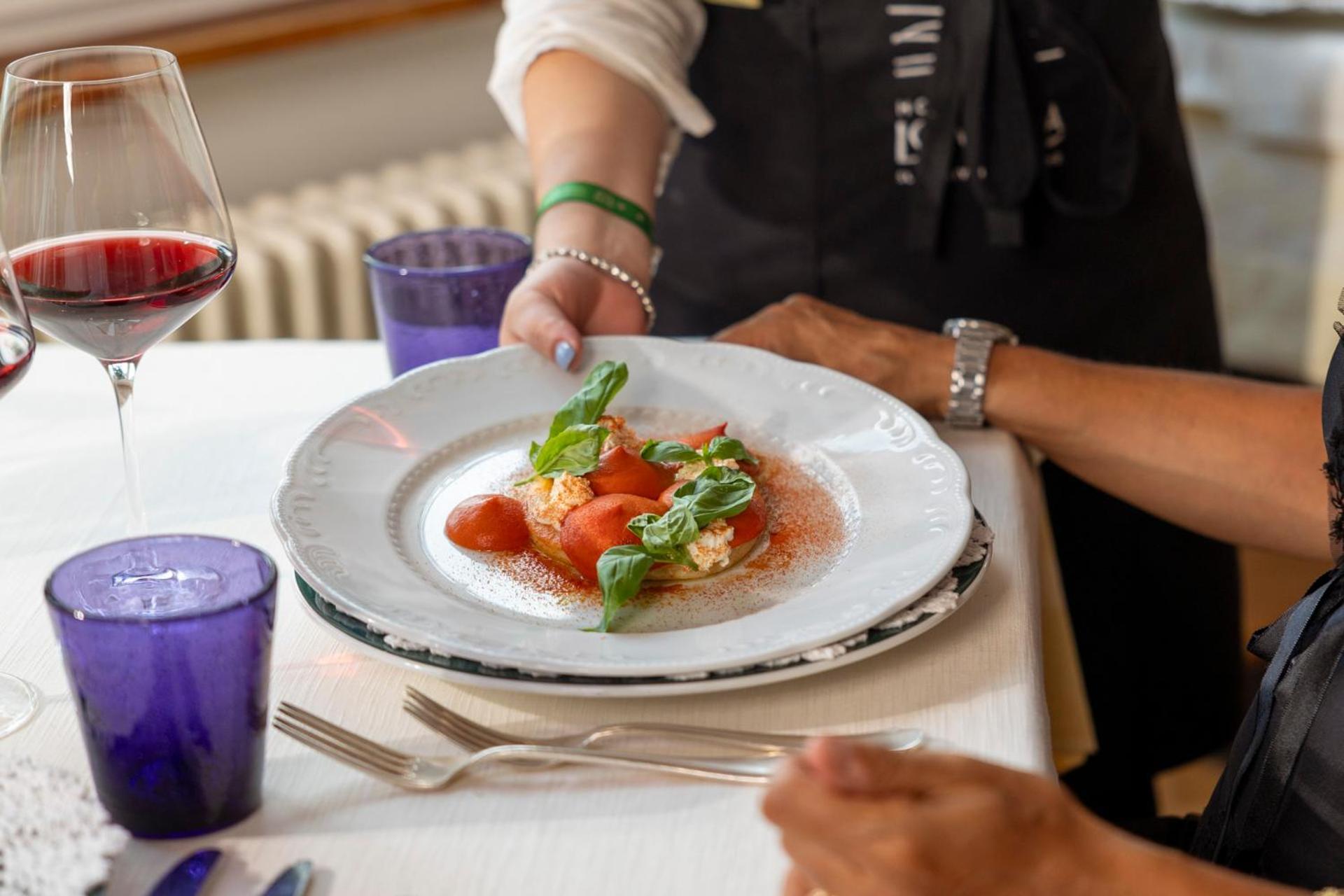 Hotel Londra Slow Living Molveno Dış mekan fotoğraf