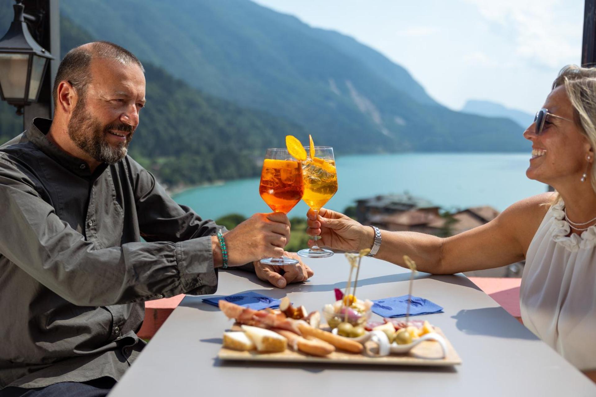 Hotel Londra Slow Living Molveno Dış mekan fotoğraf