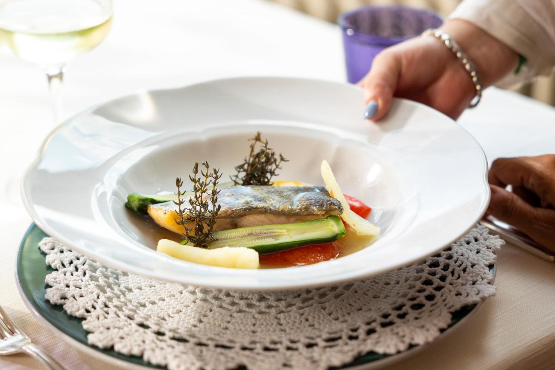 Hotel Londra Slow Living Molveno Dış mekan fotoğraf