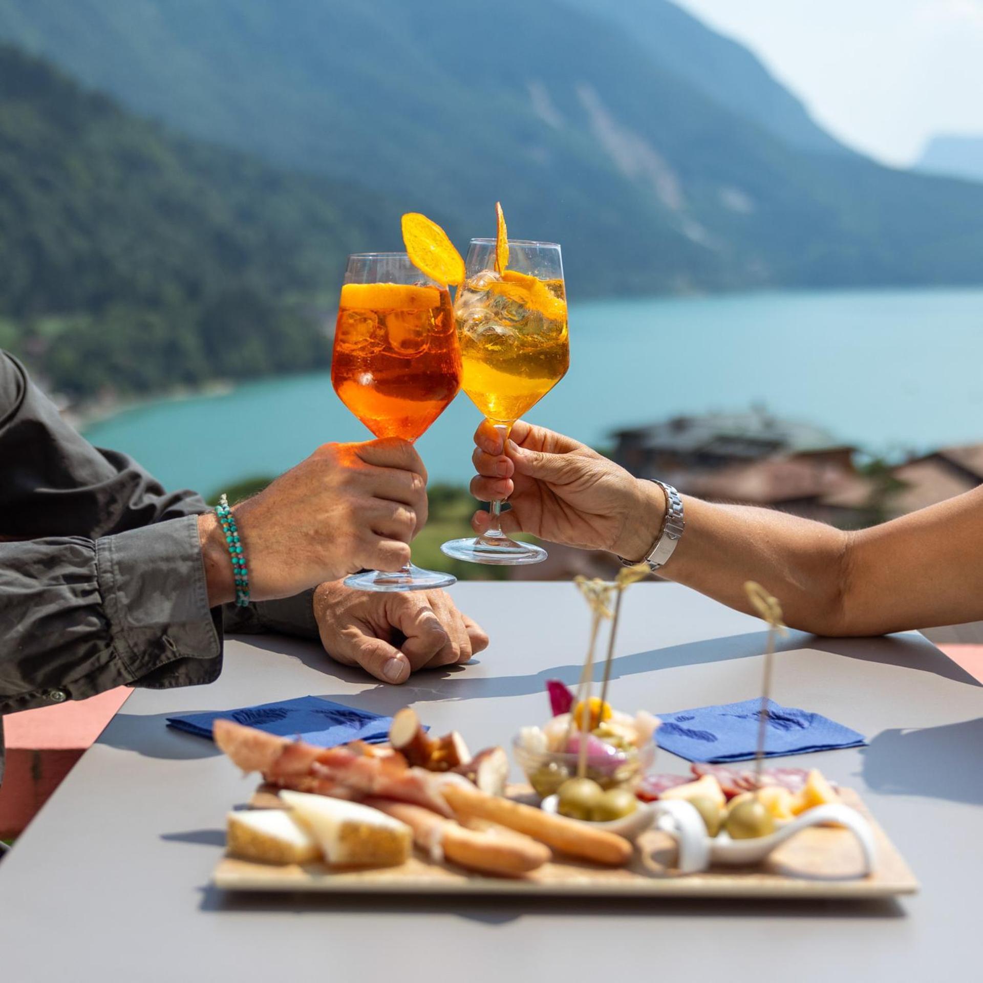 Hotel Londra Slow Living Molveno Dış mekan fotoğraf